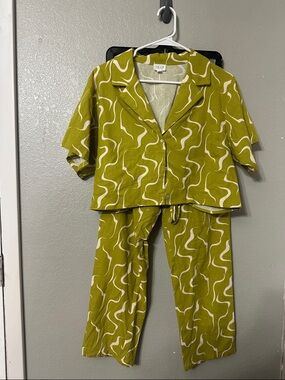 Le Lis Olive Green Patterned Jumpsuit Set